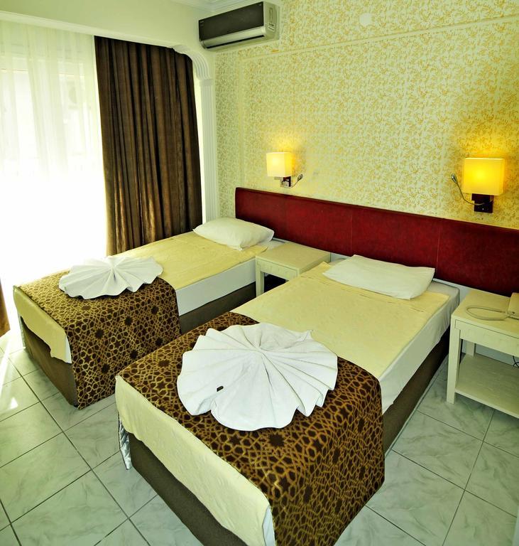 Sun Kiss Hotel Сиде Екстериор снимка